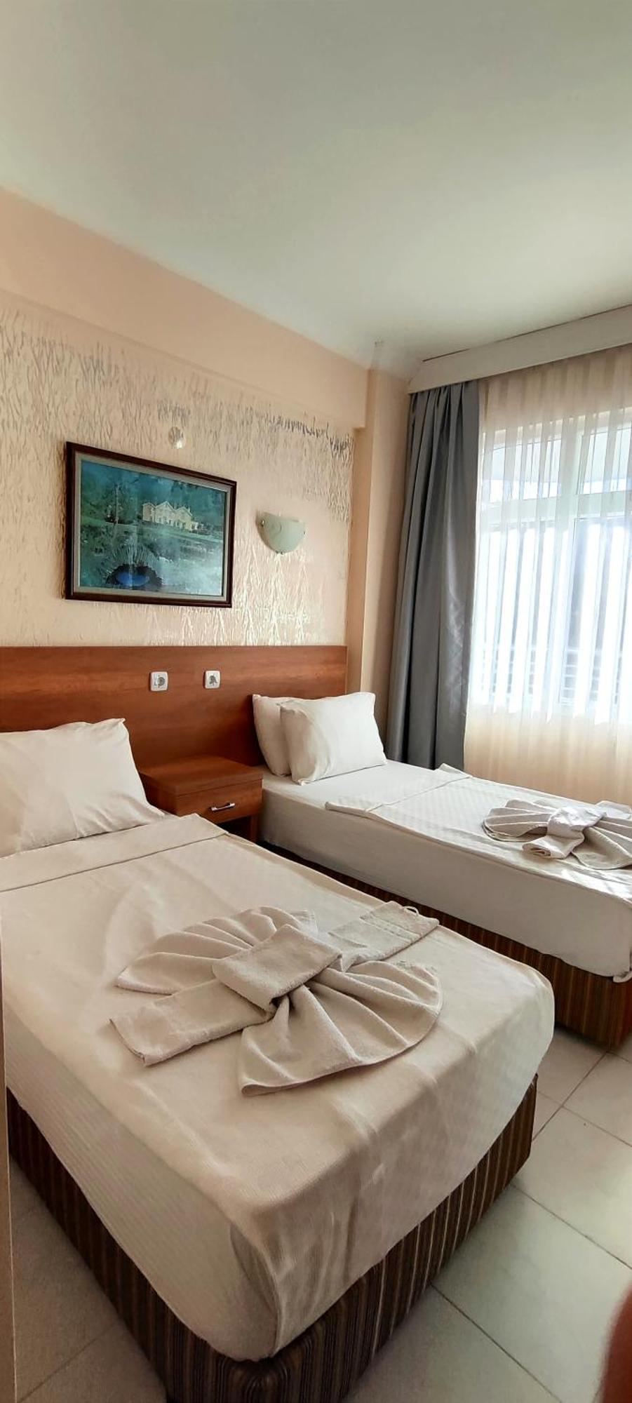 Dilhan Hotel Marmaris Exterior foto