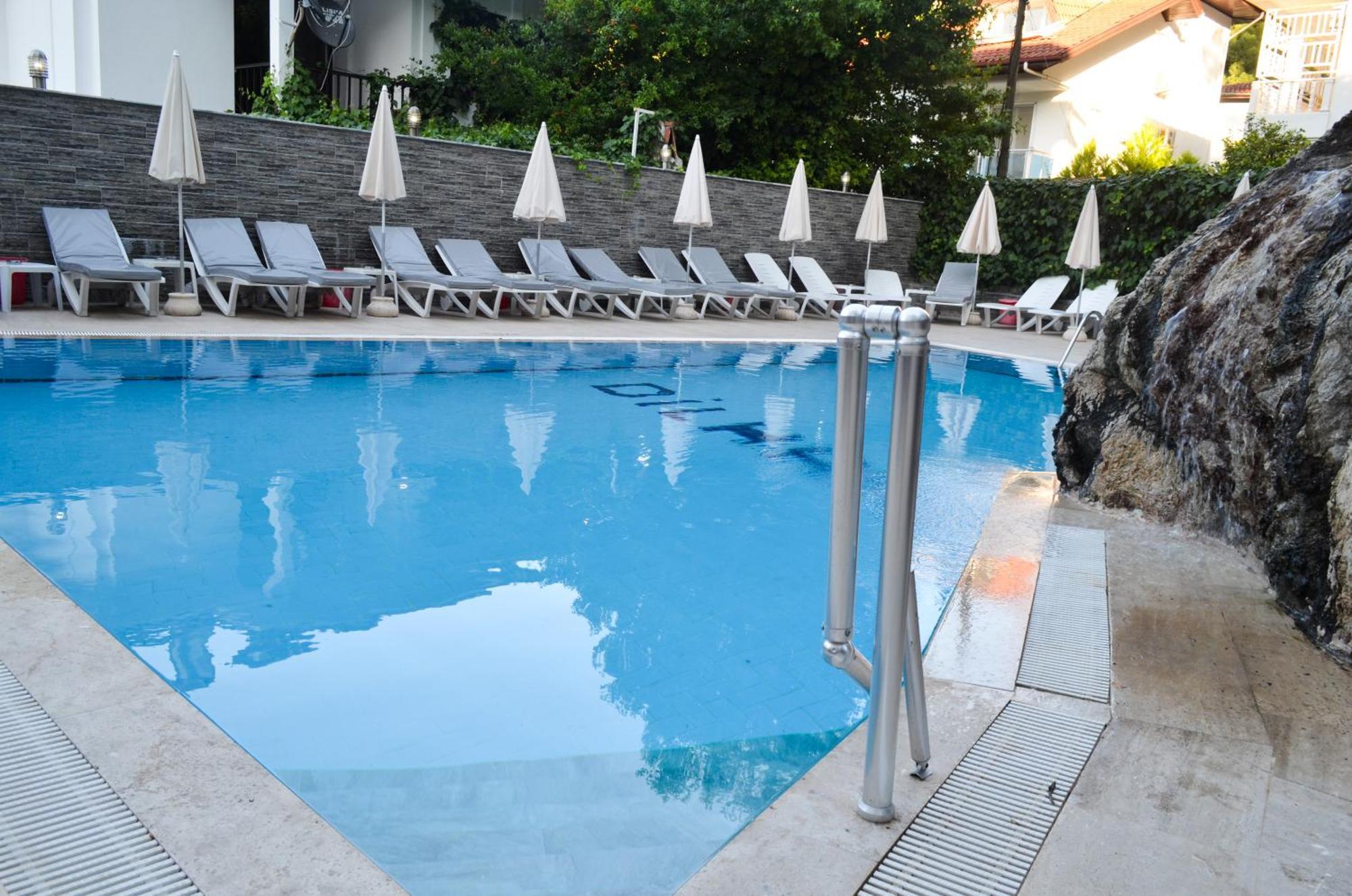 Dilhan Hotel Marmaris Exterior foto